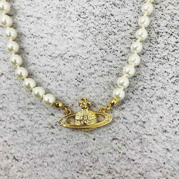NWT Vivienne westwood gold Orb Pearl Choker Necklace - Picture 5 of 11